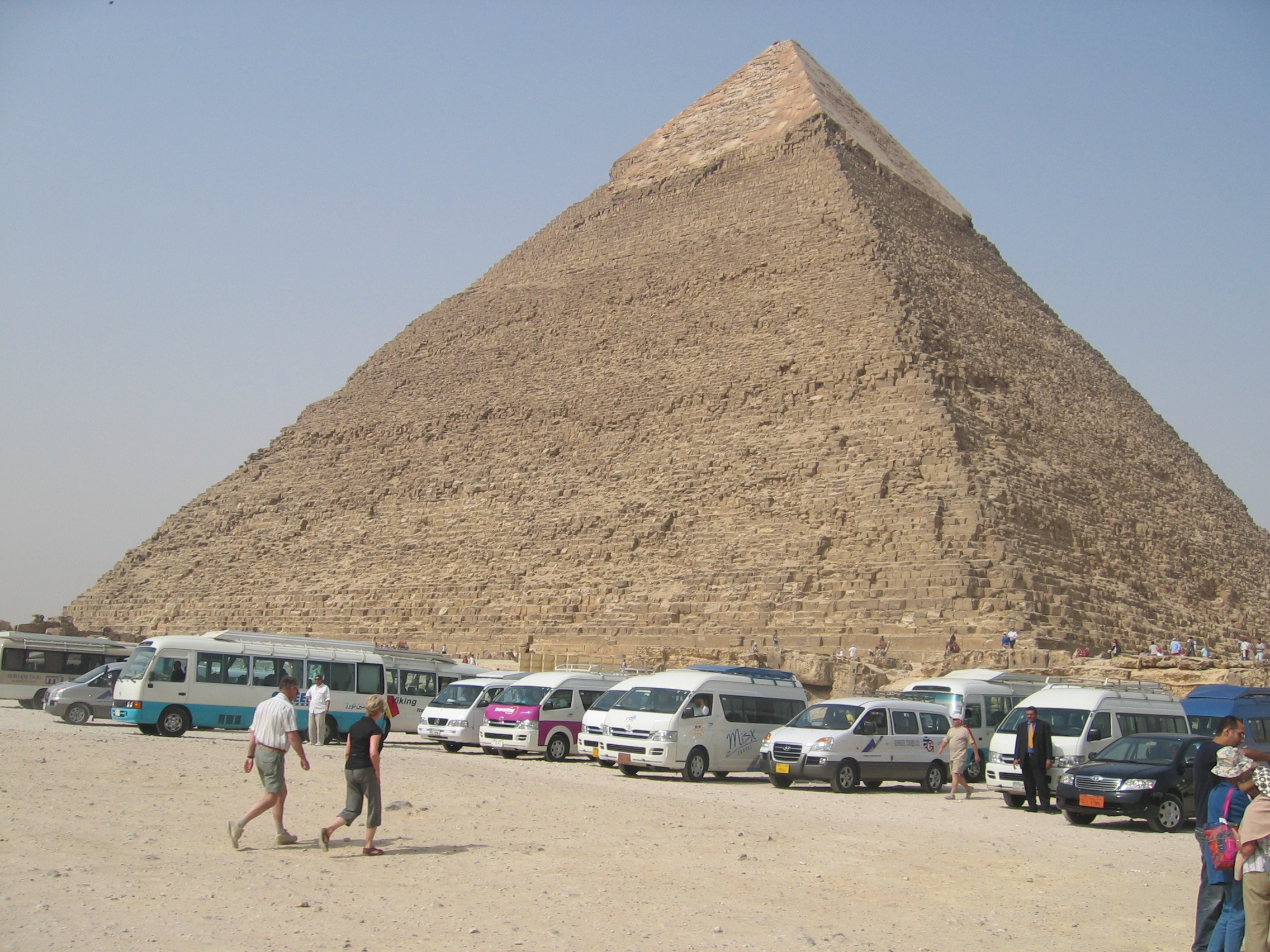 Egipto, 2007. Giza. Autocares