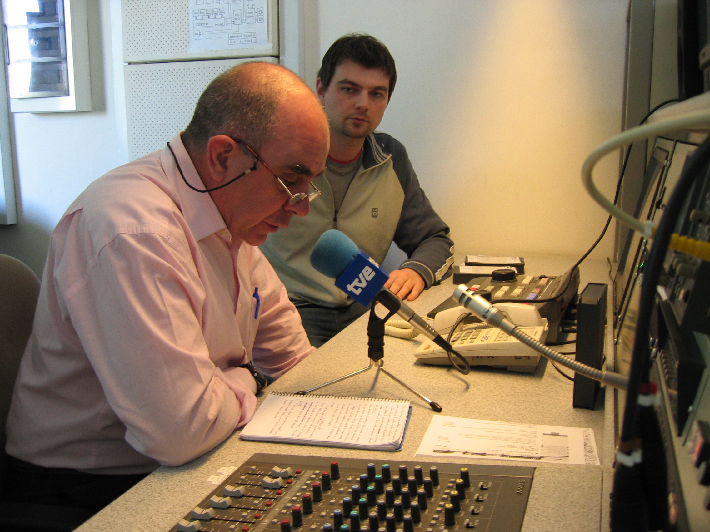 Praga, 2004. Locutando