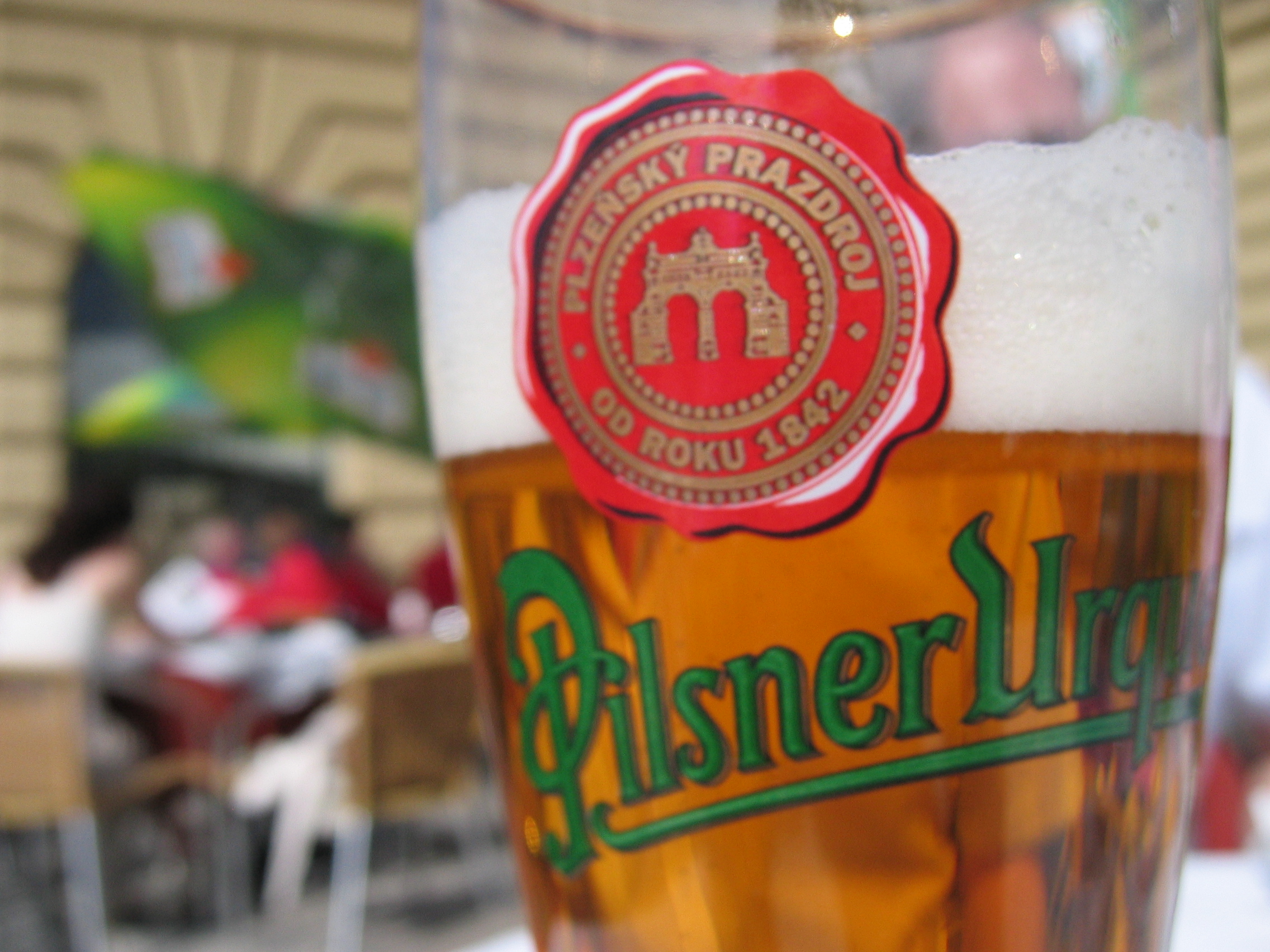 Praga, 2004. Una cerveza