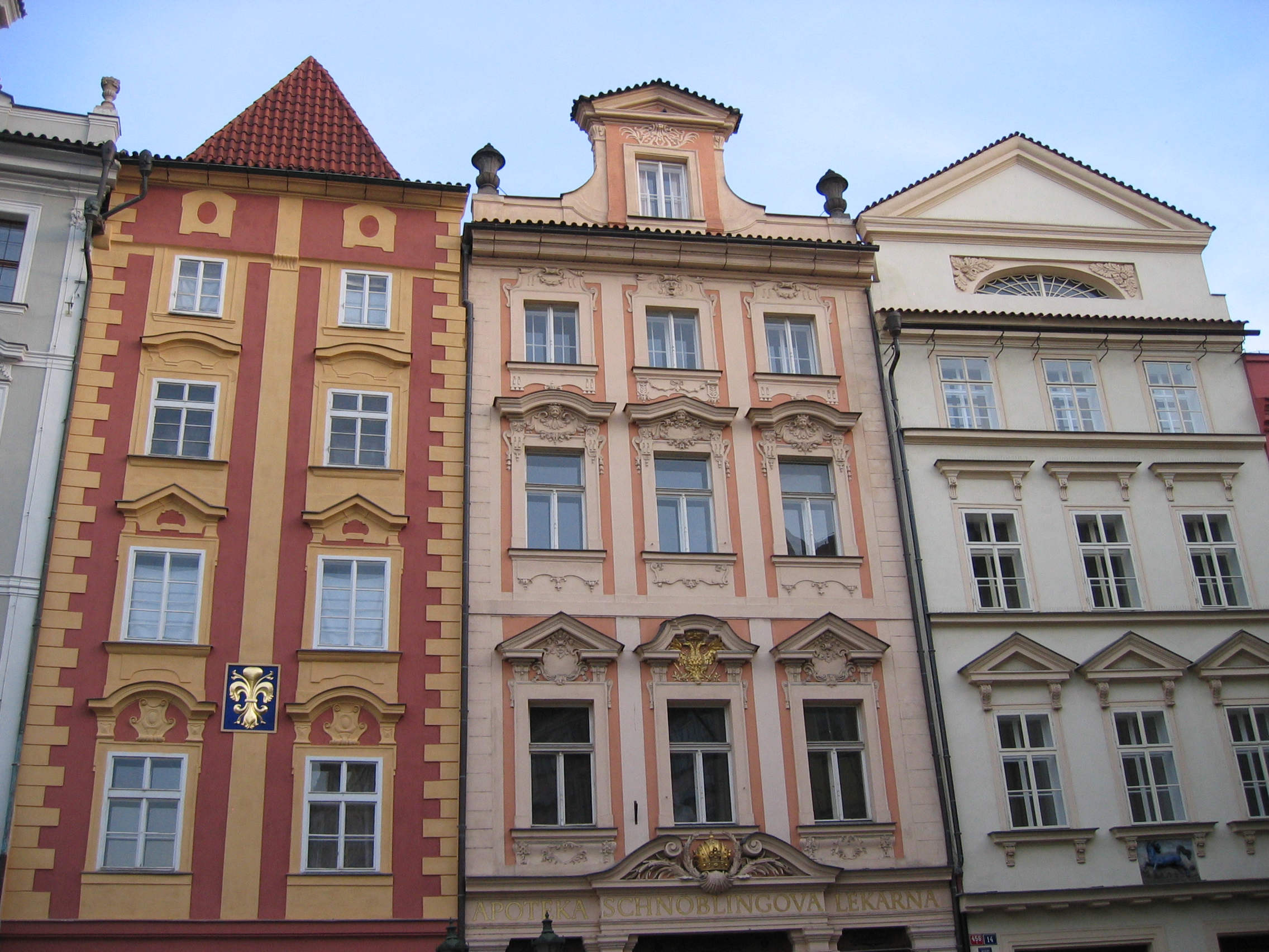 Praga, 2004. Fachadas