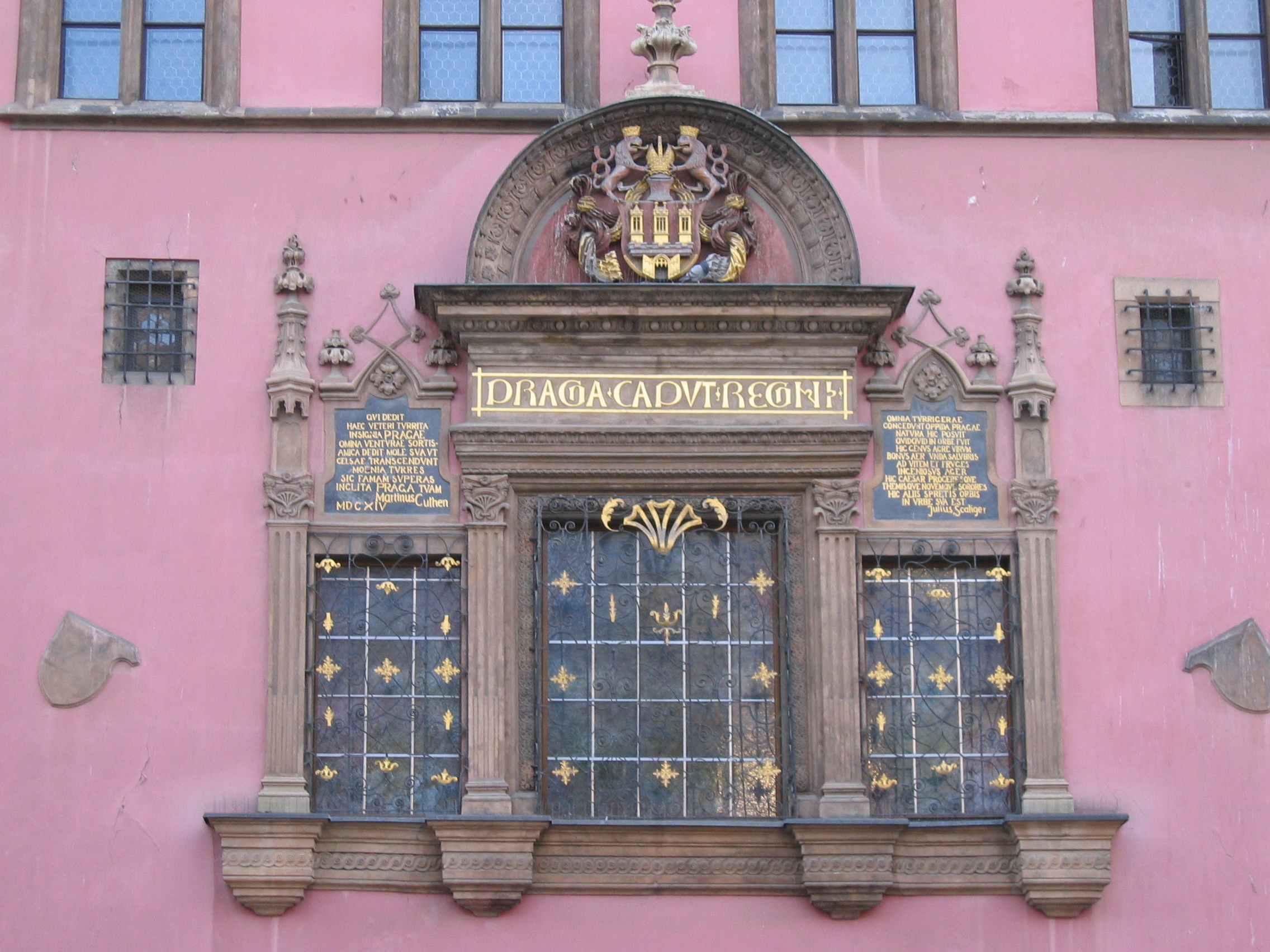 Praga, 2004. Otra fachada