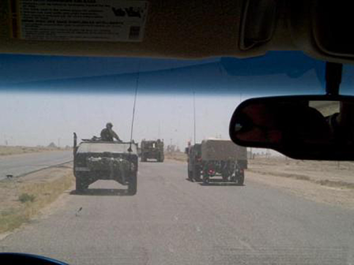 Iraq 2003. Cientos de convoyes militares