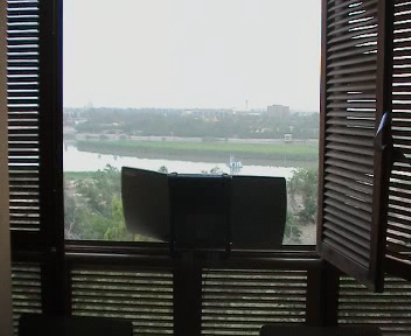 Iraq 2003. Teléfono satélite en mi habitación