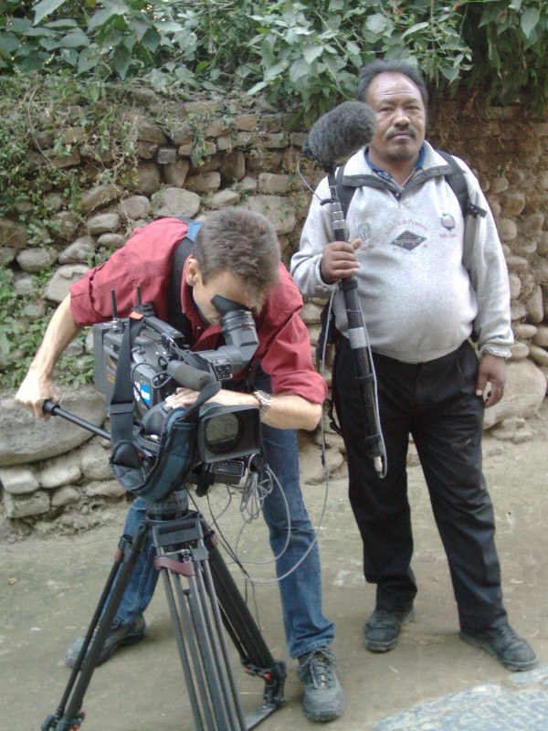 Nepal, 2004. Juanjo, rodando