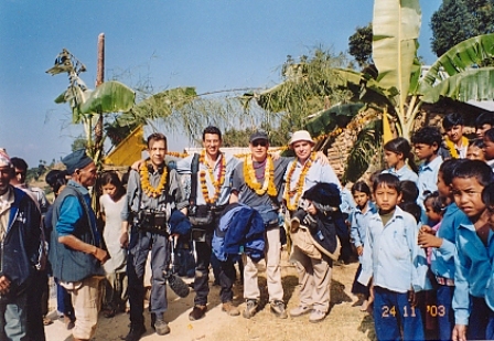 Nepal, 2004. Caluroso recibimiento en Methinkot
